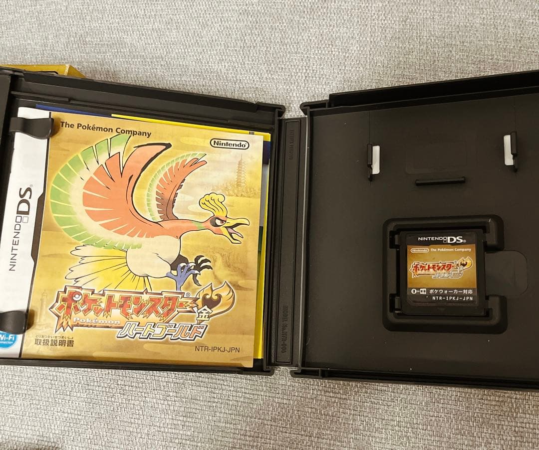 NintendoDS ポケットモンスター ハートゴールド ポケウォーカー付き