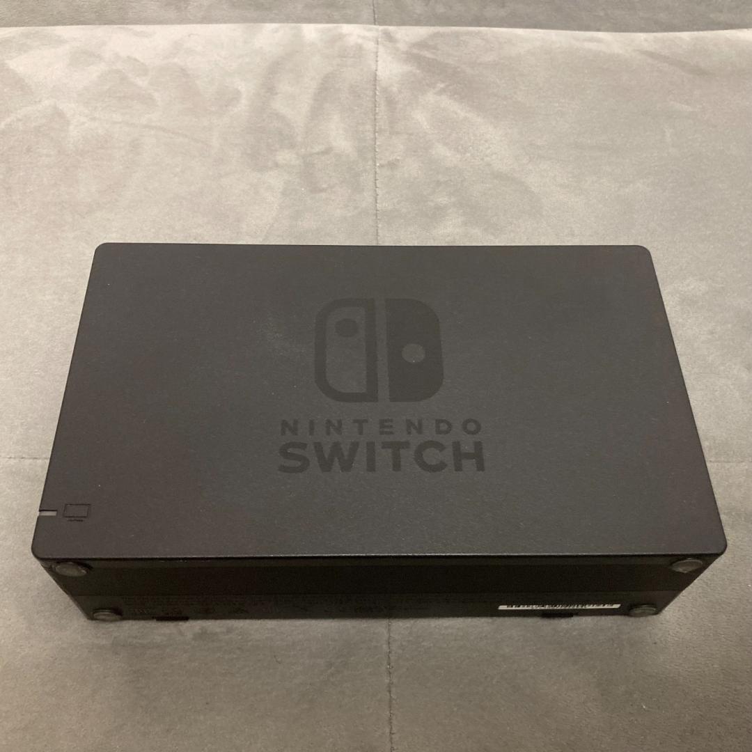 【美品】Nintendo Switch ネオンブルー・ネオンレッド【ケース付き】