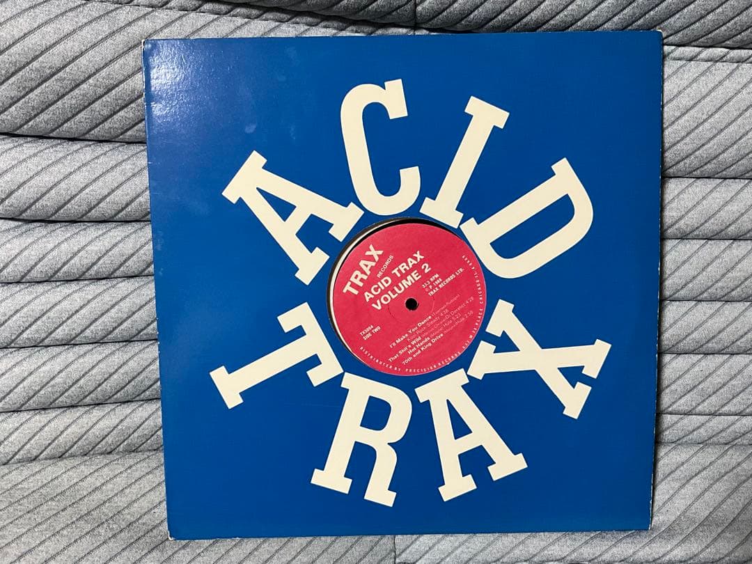 Aphex Twin Remixの原曲が収録ACID TRAX VOLUME 2