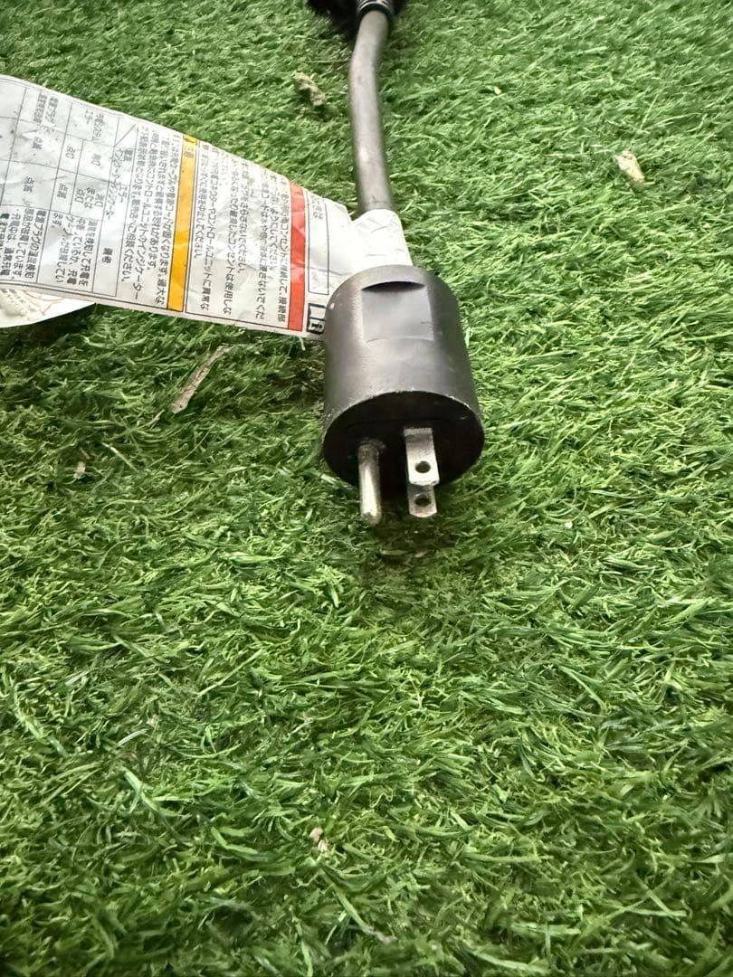 トヨタプリウスphv充電コード