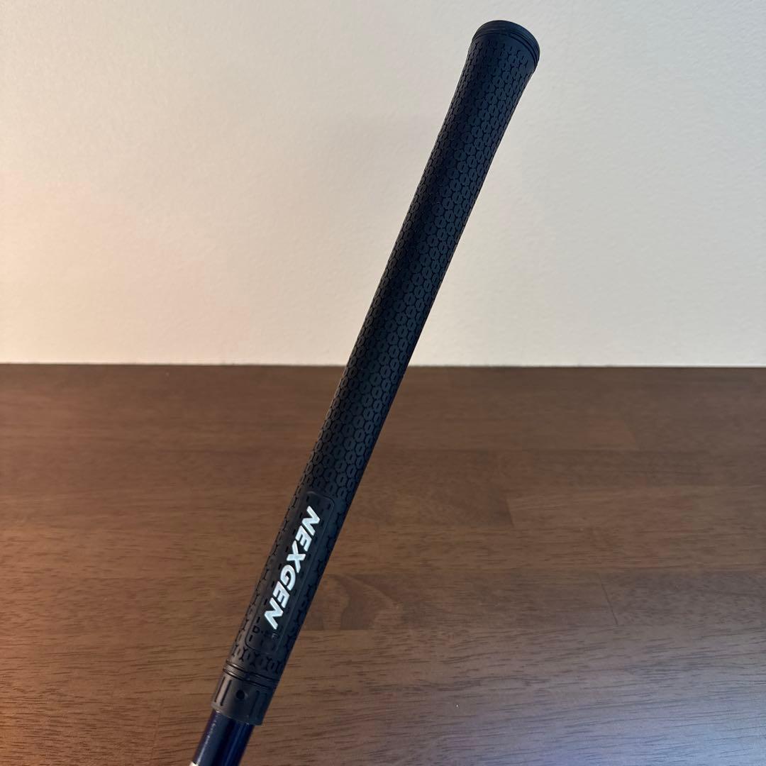 ゼクシオ　2010 9W ９番ウッド　SR グリップ新品