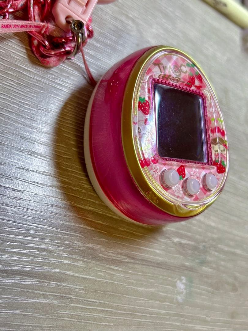たまごっち4U ピンク 着せ替え チャームストラップ付き