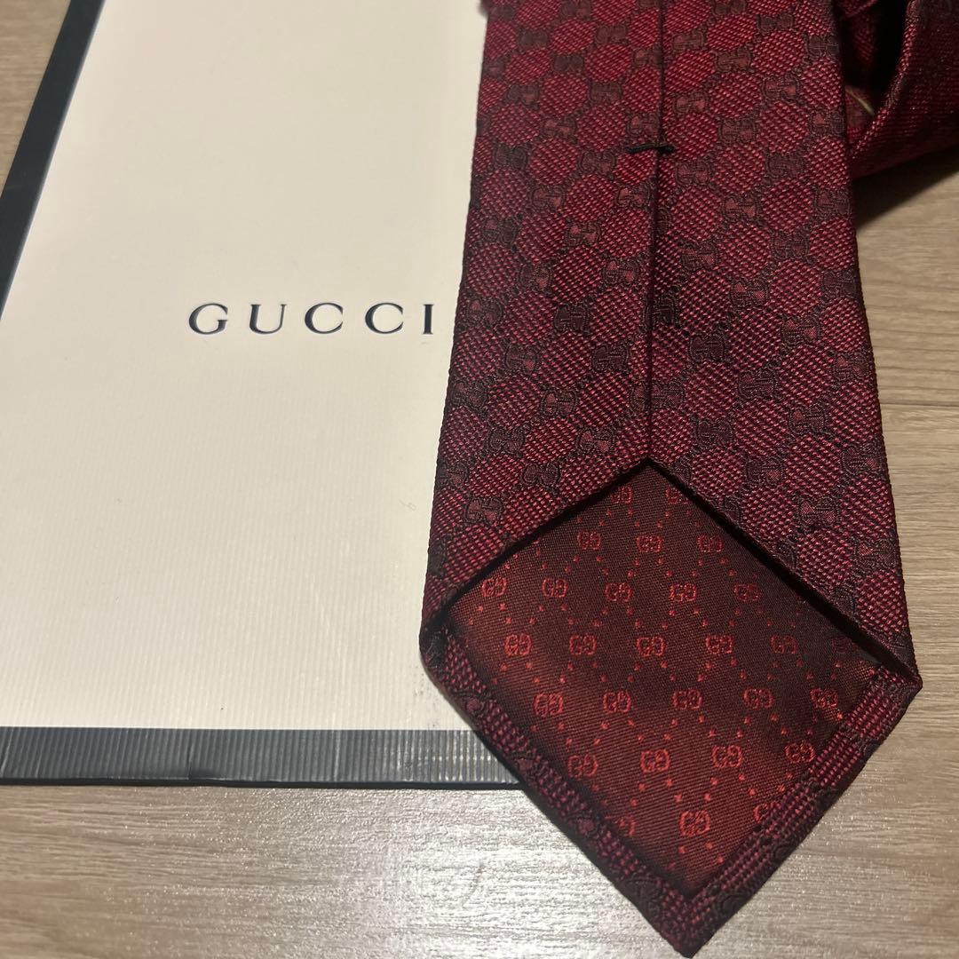 GUCCI GG柄　ネクタイ　ボルドー