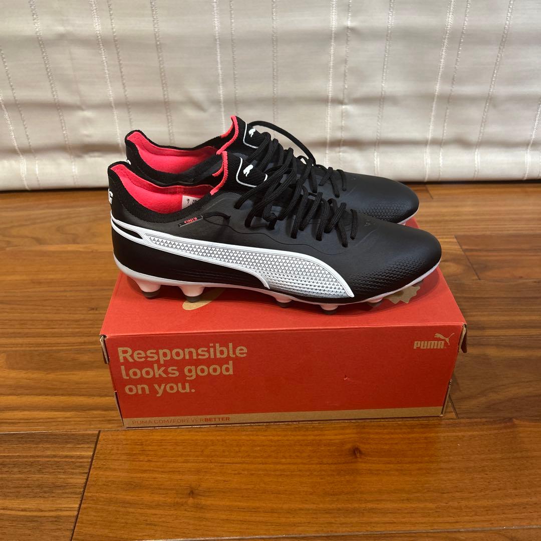 Puma King Ultimate HG サッカーシューズ