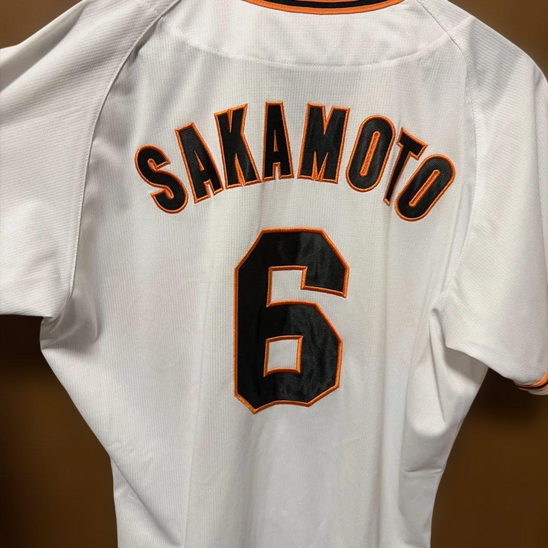 読売ジャイアンツ　 坂本勇人　レプリカユニフォーム ミズノ製