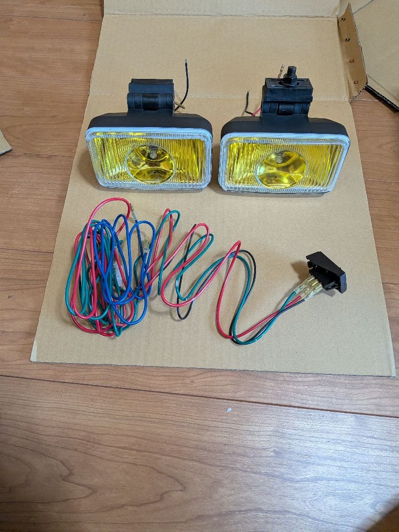 イエロー フォグランプ当時物長期保存品