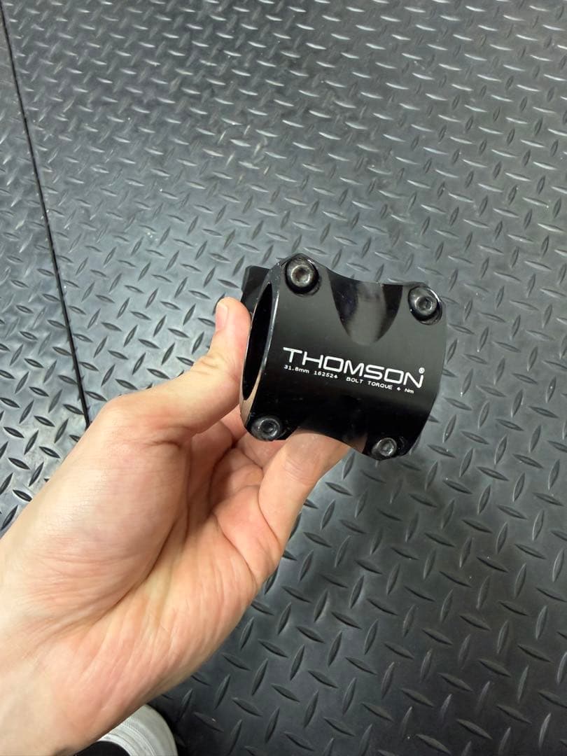 THOMSON Elite X4 ステム ブラック　100mm