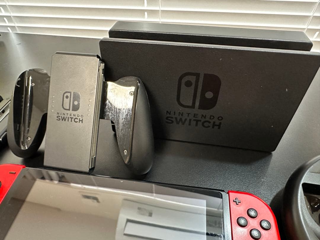 Nintendo Switch本体と周辺機器一式
