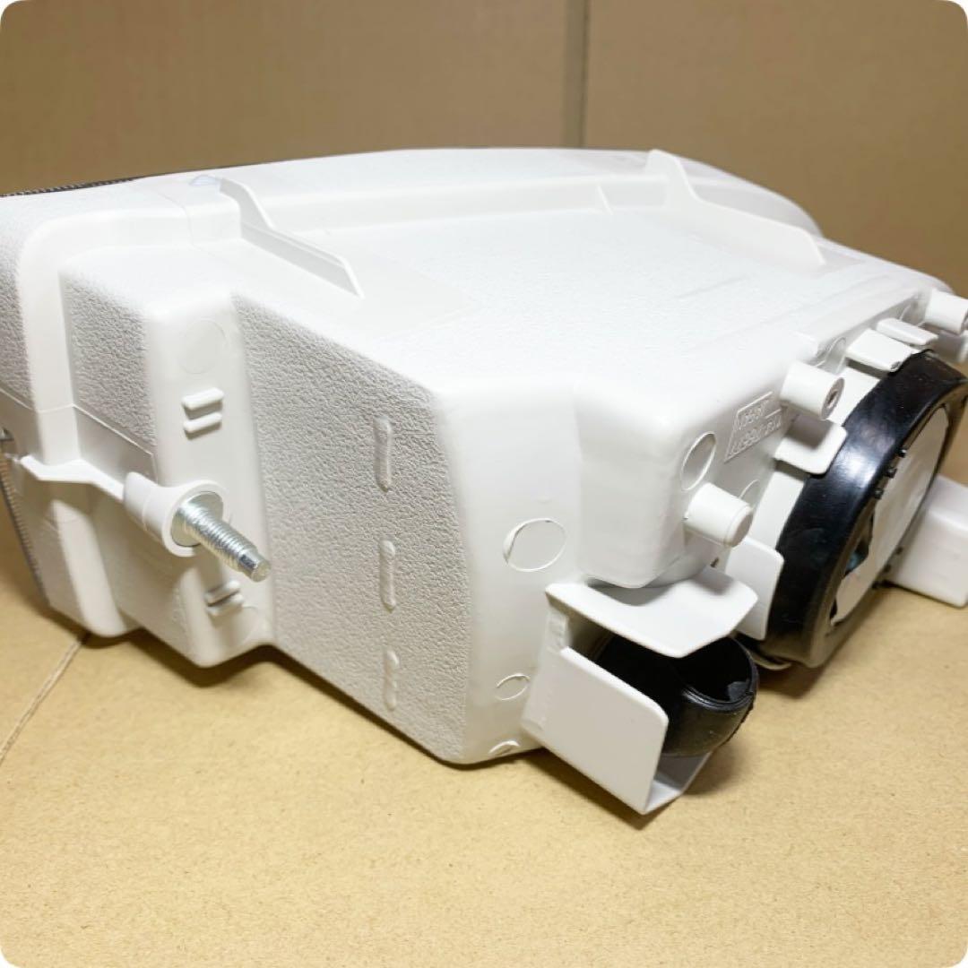 未使用 TOYOTA純正 フォグランプ ランクル100 ランドクルーザー100