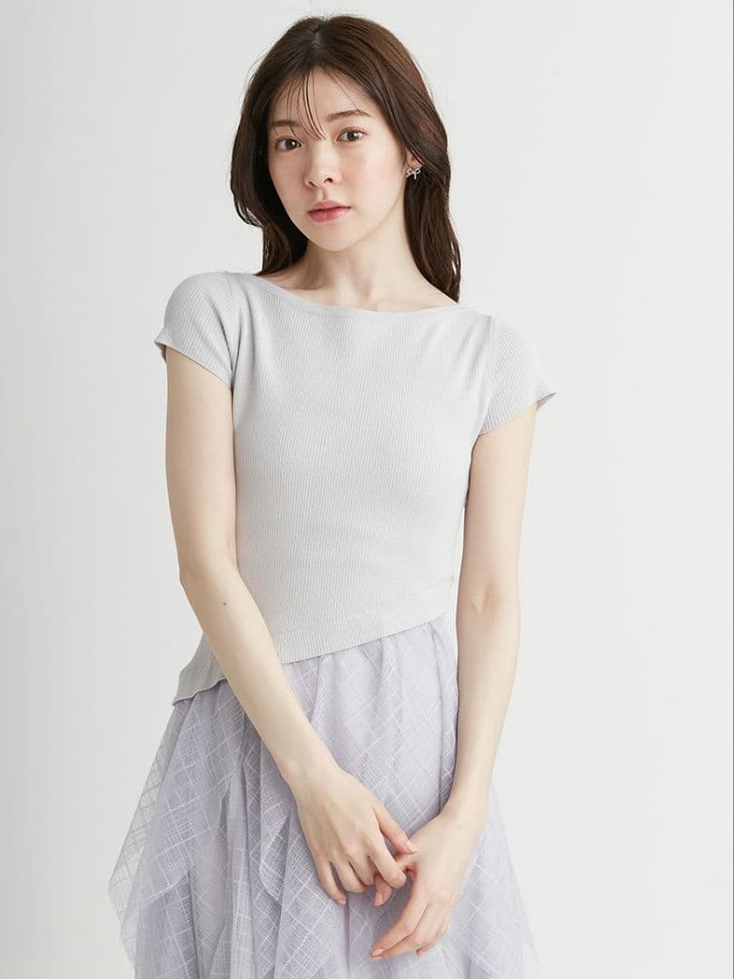 《美品》CELFORD 2025年販売　ラッフルスカートニットドッキングワンピ
