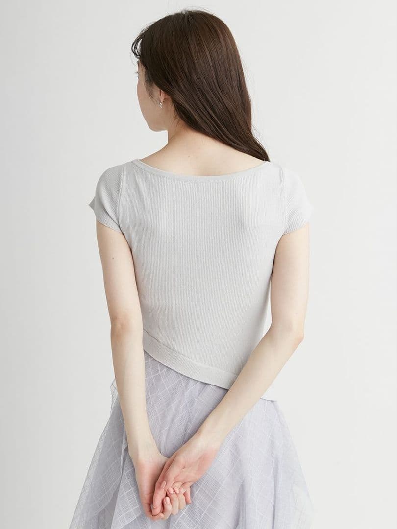 《美品》CELFORD 2025年販売　ラッフルスカートニットドッキングワンピ