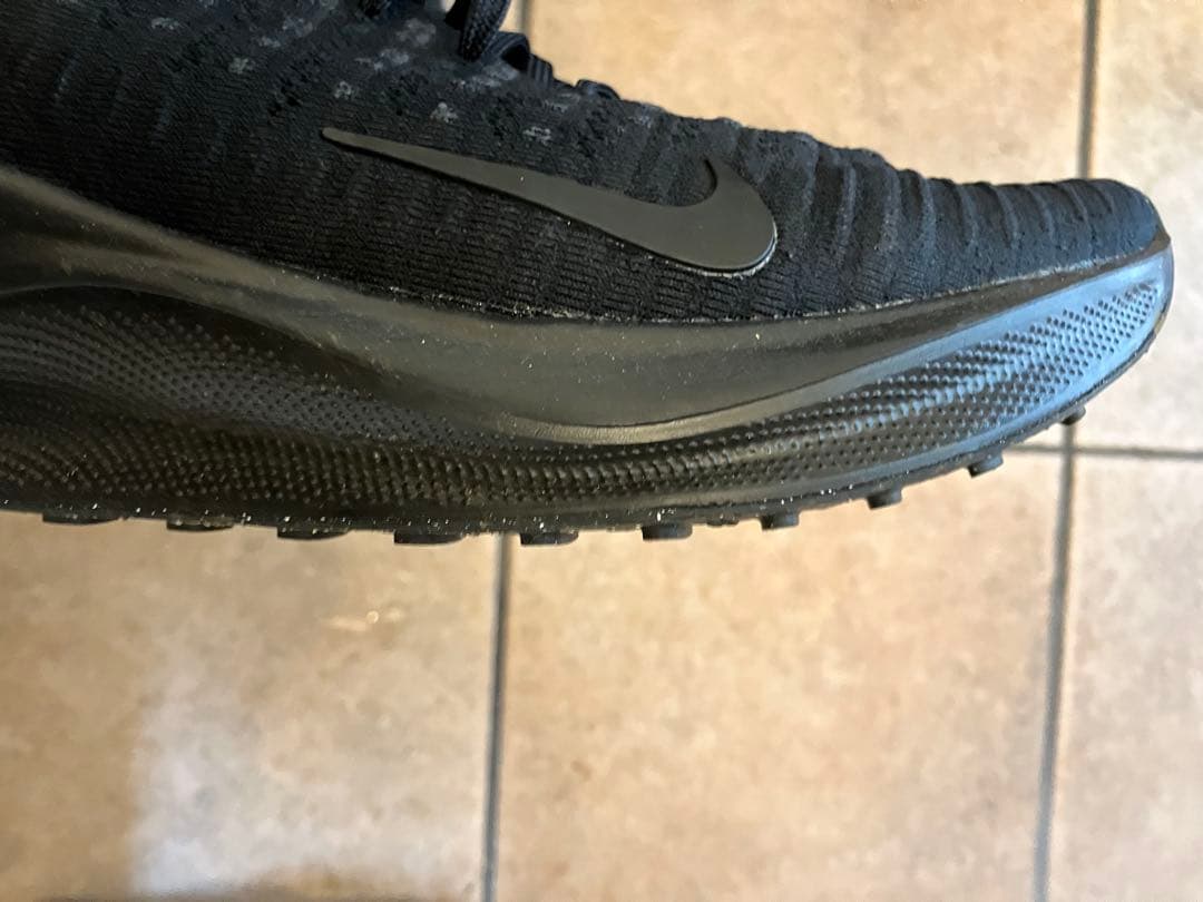 NIKE ナイキ　インフィニティラン4 27.5