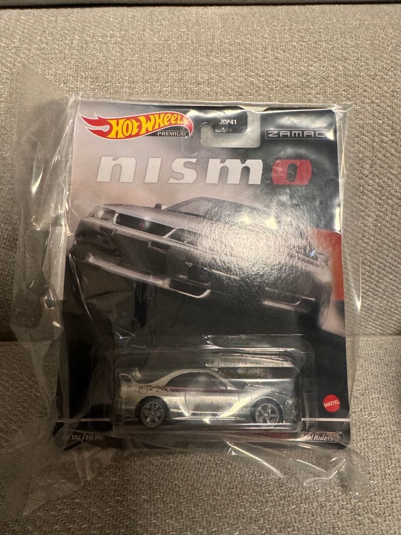 ホットウィール スカイラインGT-R BCNR33 NISMO R-tune