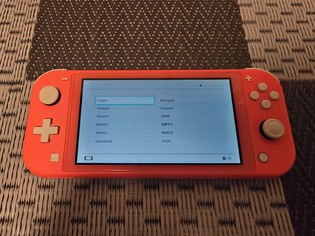 【訳あり】Nintendo Switch Lite 本体のみ（コーラル）