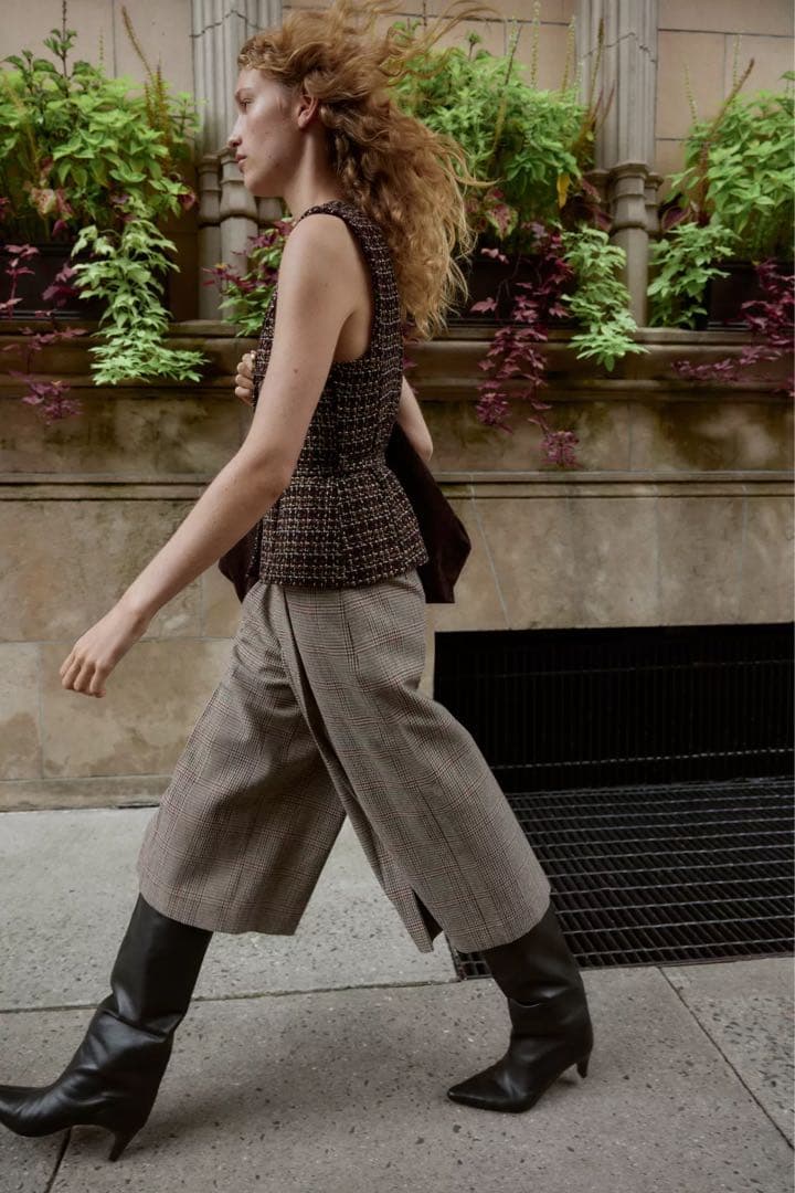 ZARA ベルト付きテクスチャーベスト　M