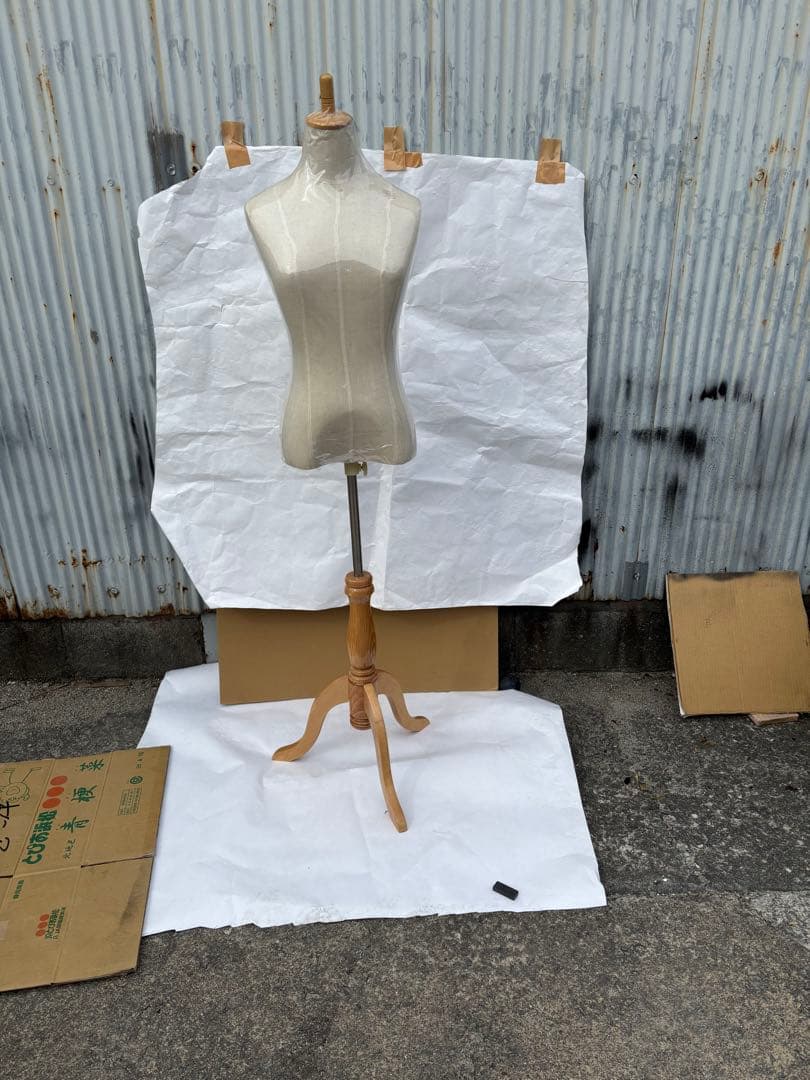 未開封三つ足トルソーボディマネキン　洋装ソーイング 布製女性用ベージュ