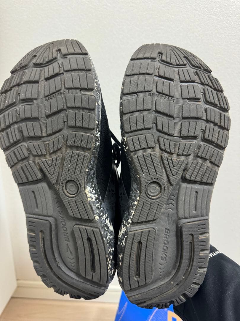 BROOKS GHOST16 ブルックス ゴースト16 　27㎝　美品