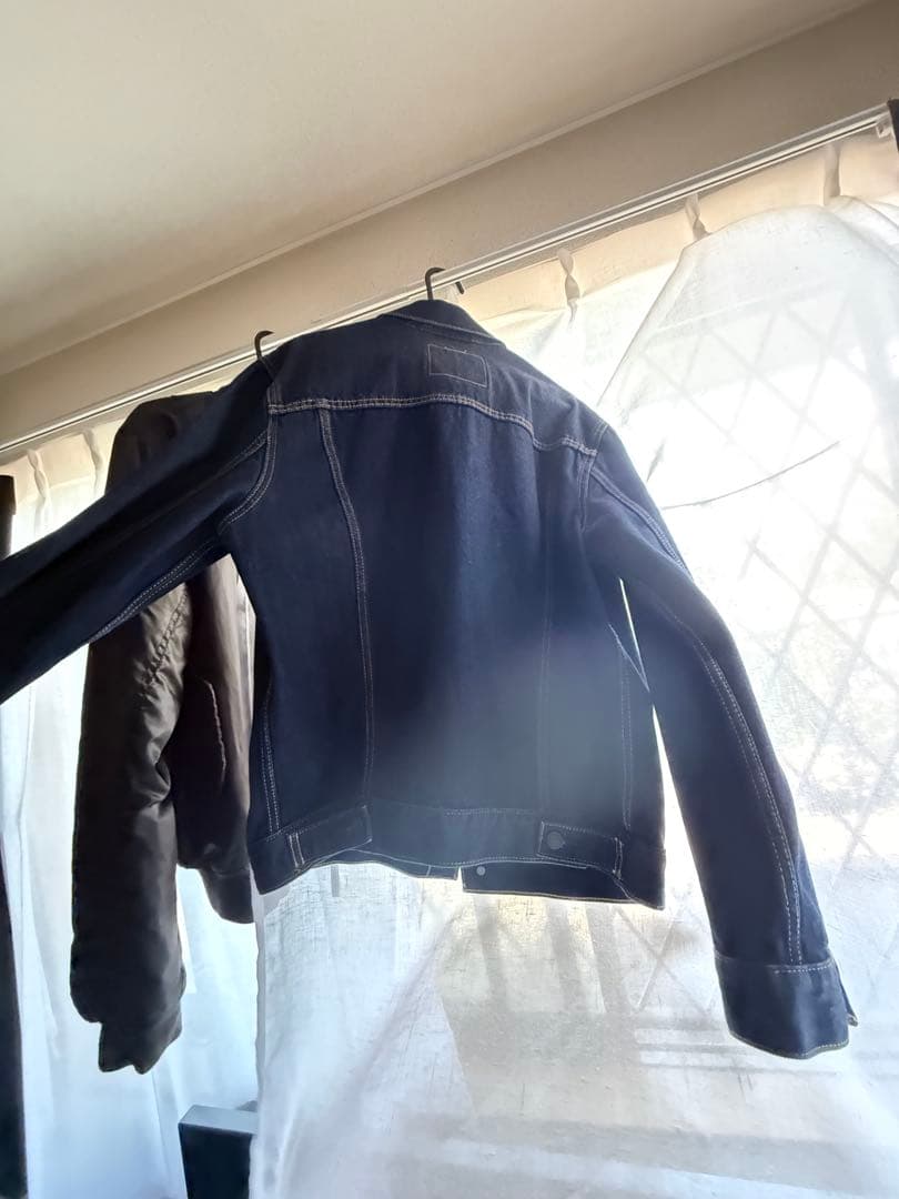 H*レ様 リーバイス（Levi's）のデニムジャケット、モデル「72334」です