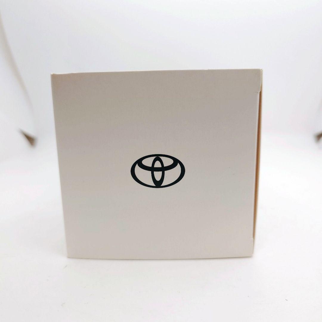 【美品】トヨタ⭐︎カラーサンプルミニカー！⭐︎ノア⭐︎ホワイトパール