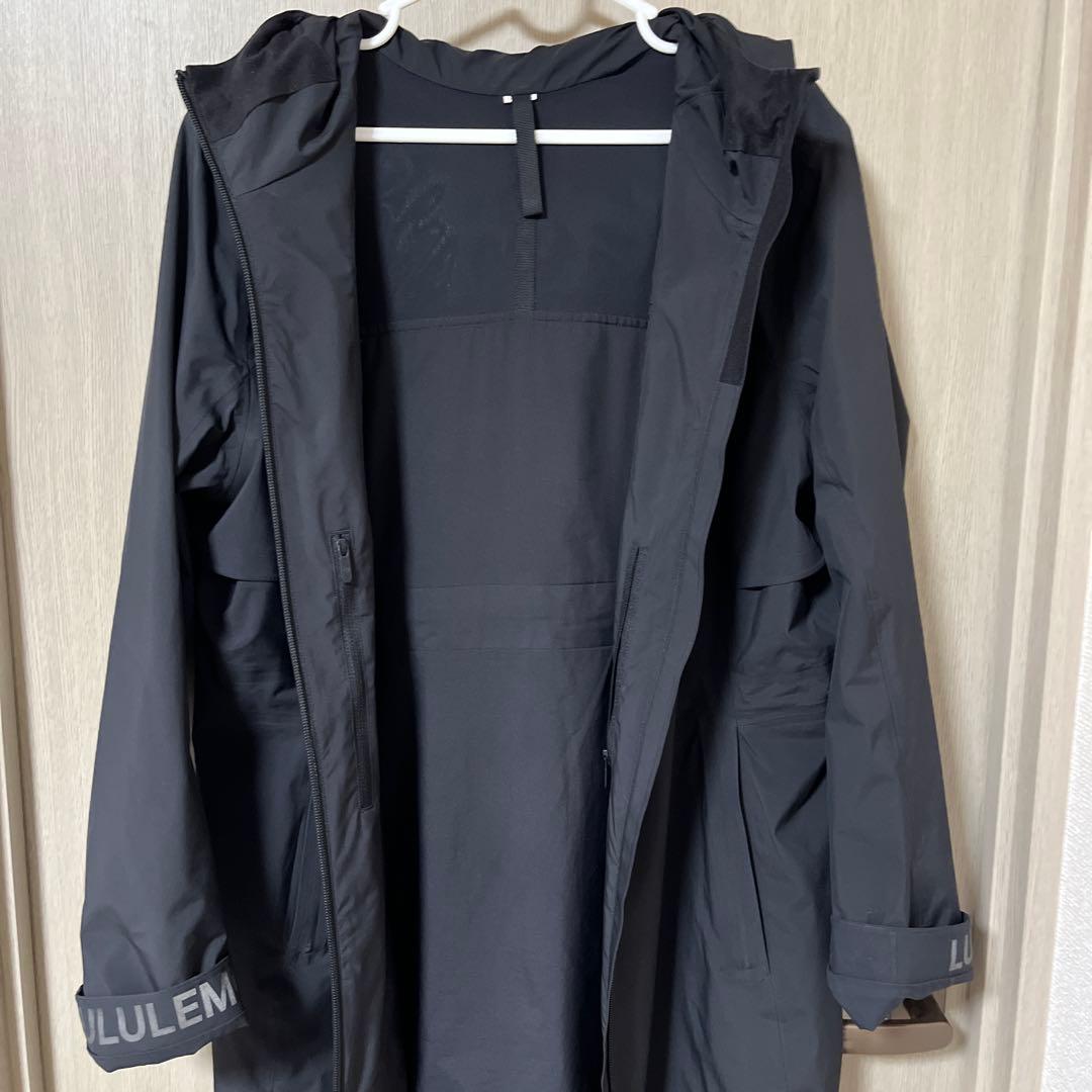 【最終価格】 LULULEMON Rain Chaser レインコート 10