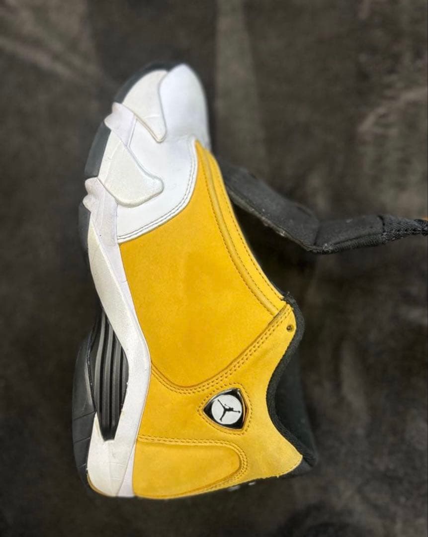 商品名 NIKE Air Jordan 14 Retro “Lightning