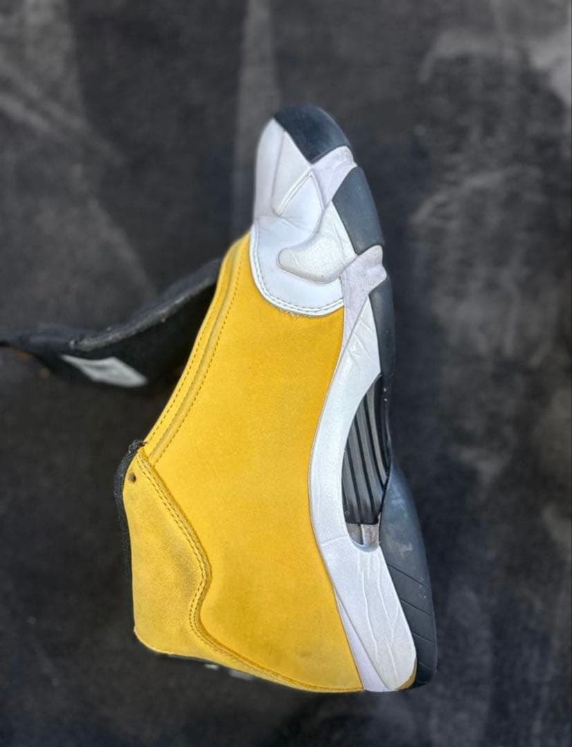商品名 NIKE Air Jordan 14 Retro “Lightning