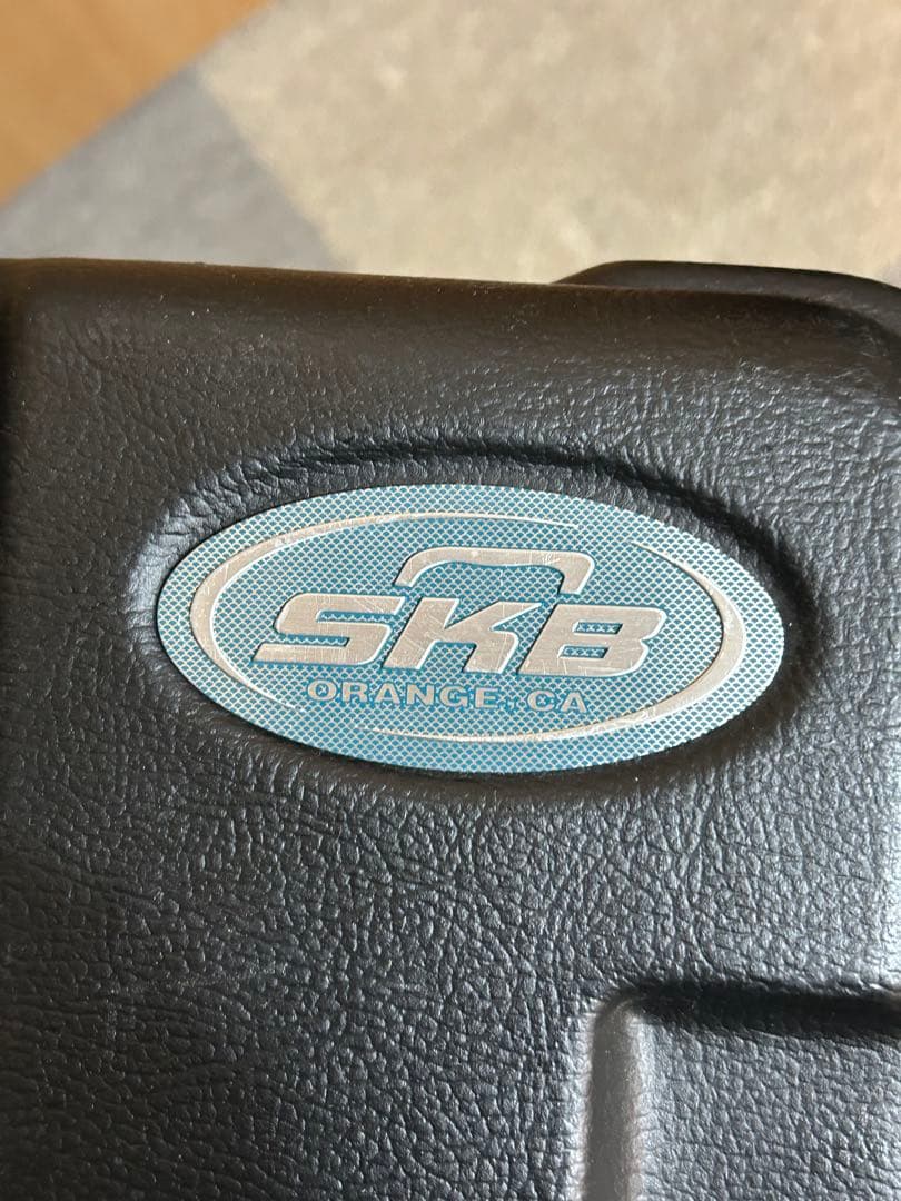 SKB ブラック 4Uラックケース