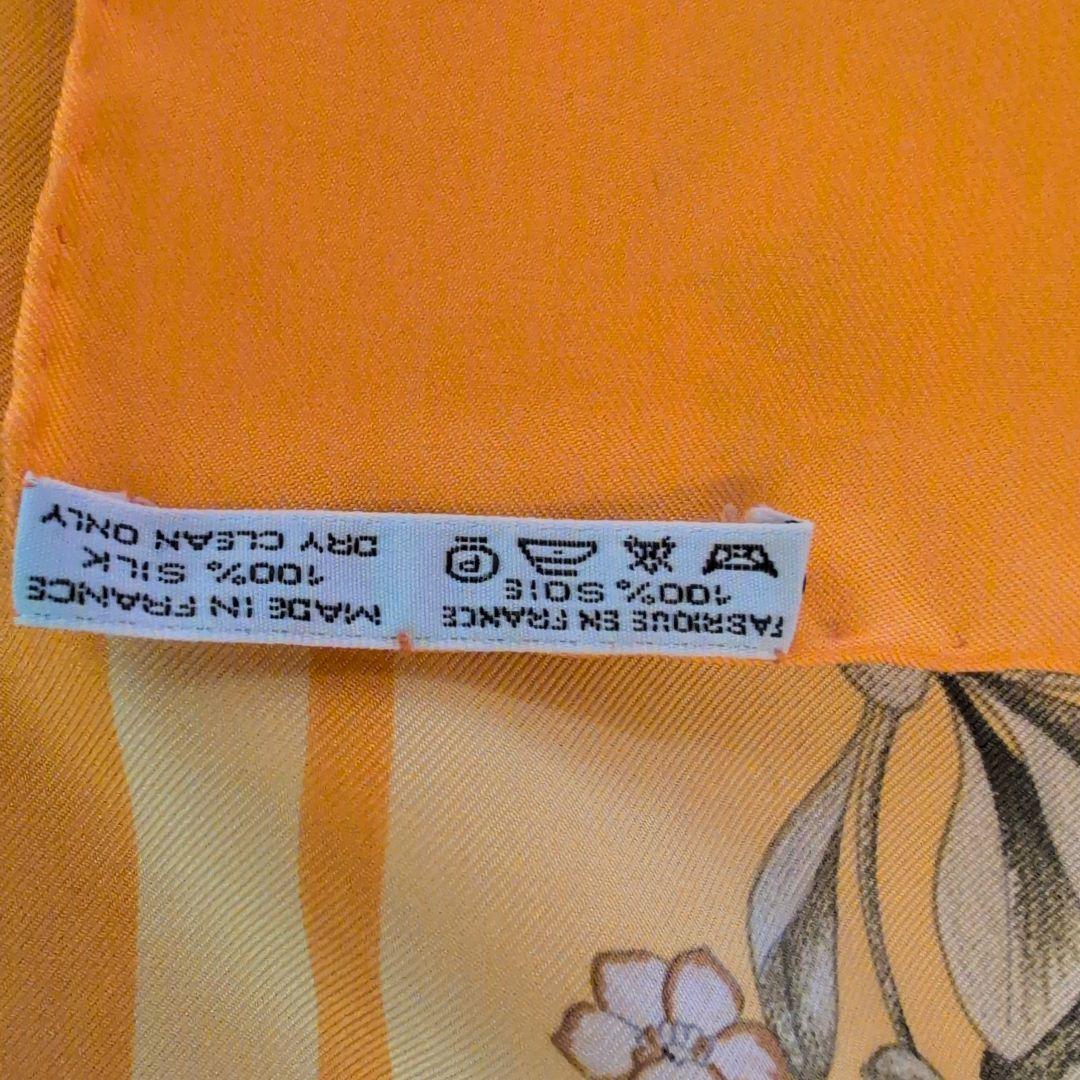 HERMES 花柄イエロースカーフ