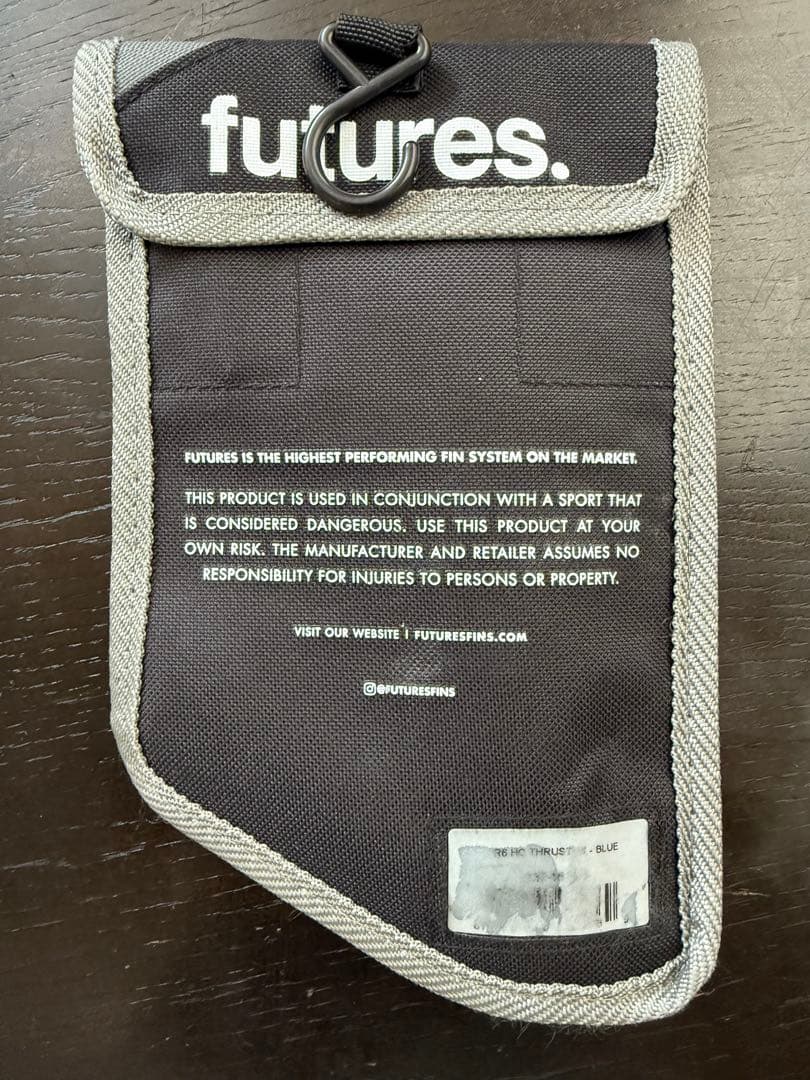 新品　futures RAKE MEDIUM