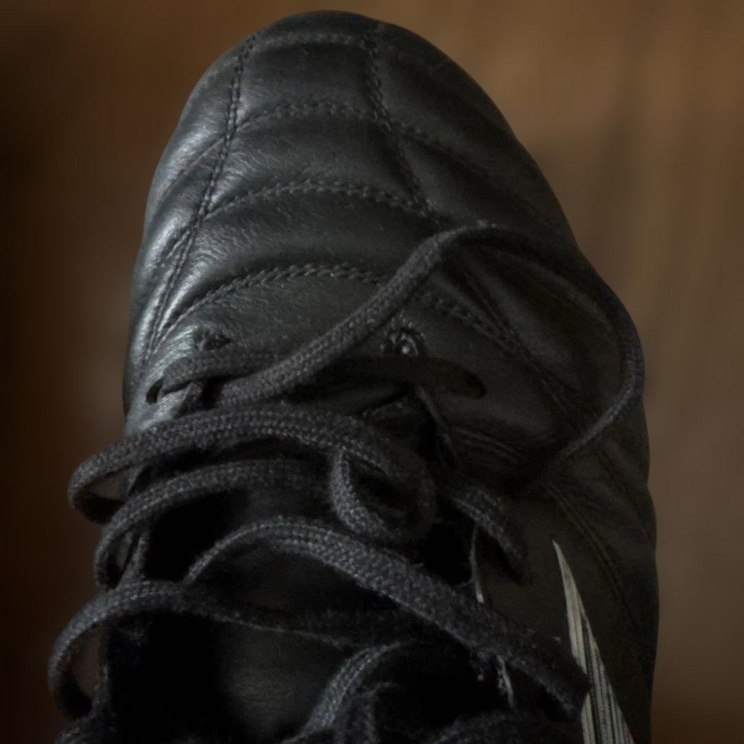 Mizuno Morelia Neo4 サッカーシューズ ブラック