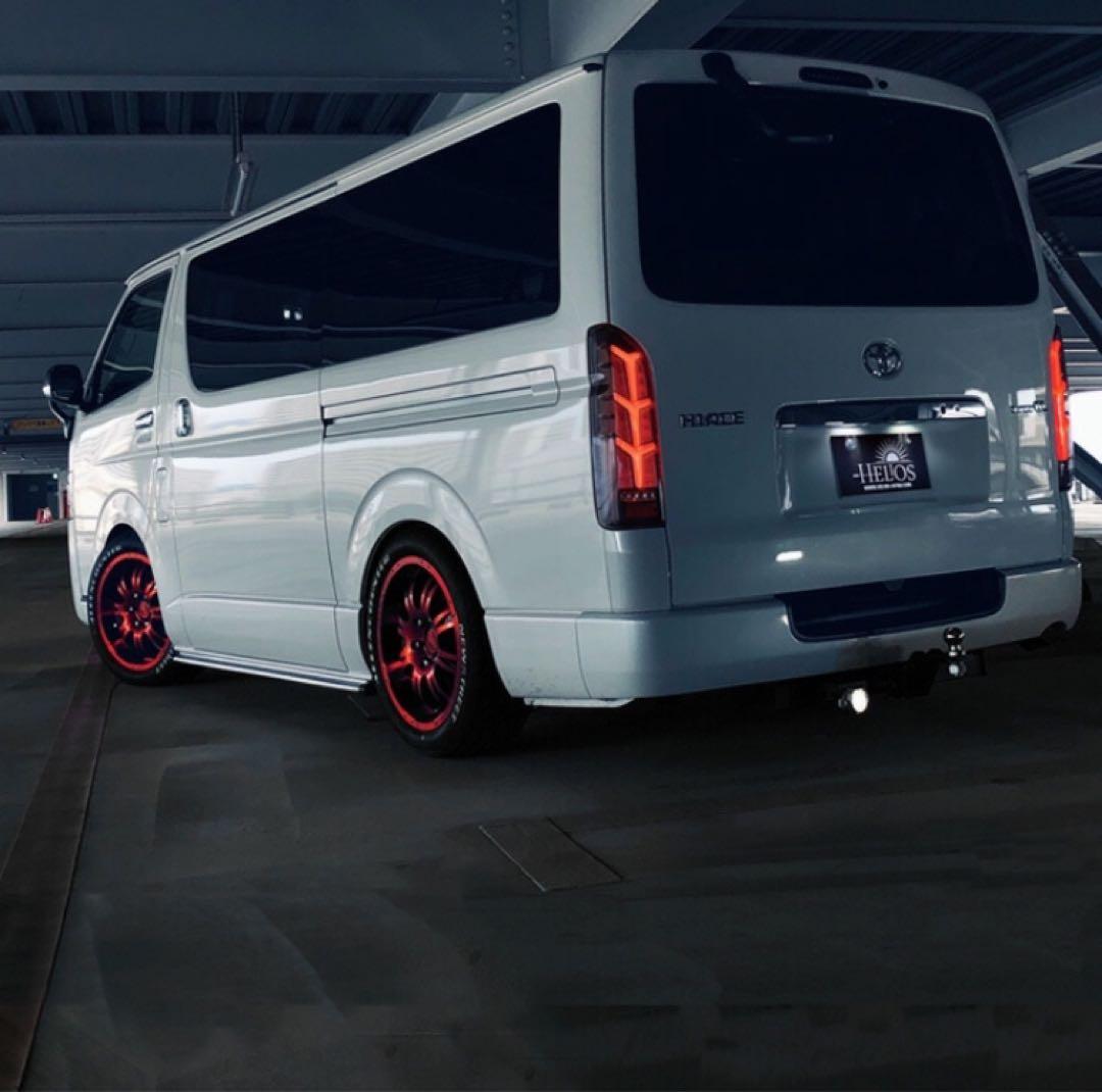 HELIOS ヘリオス 200系 ハイエース テールランプ　シーケンシャル