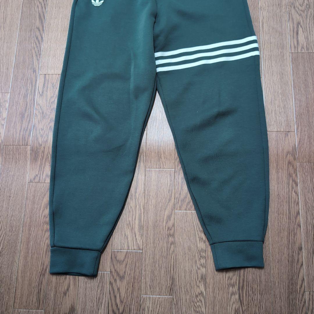 adidas　ジャージ　緑　上下セット売り
