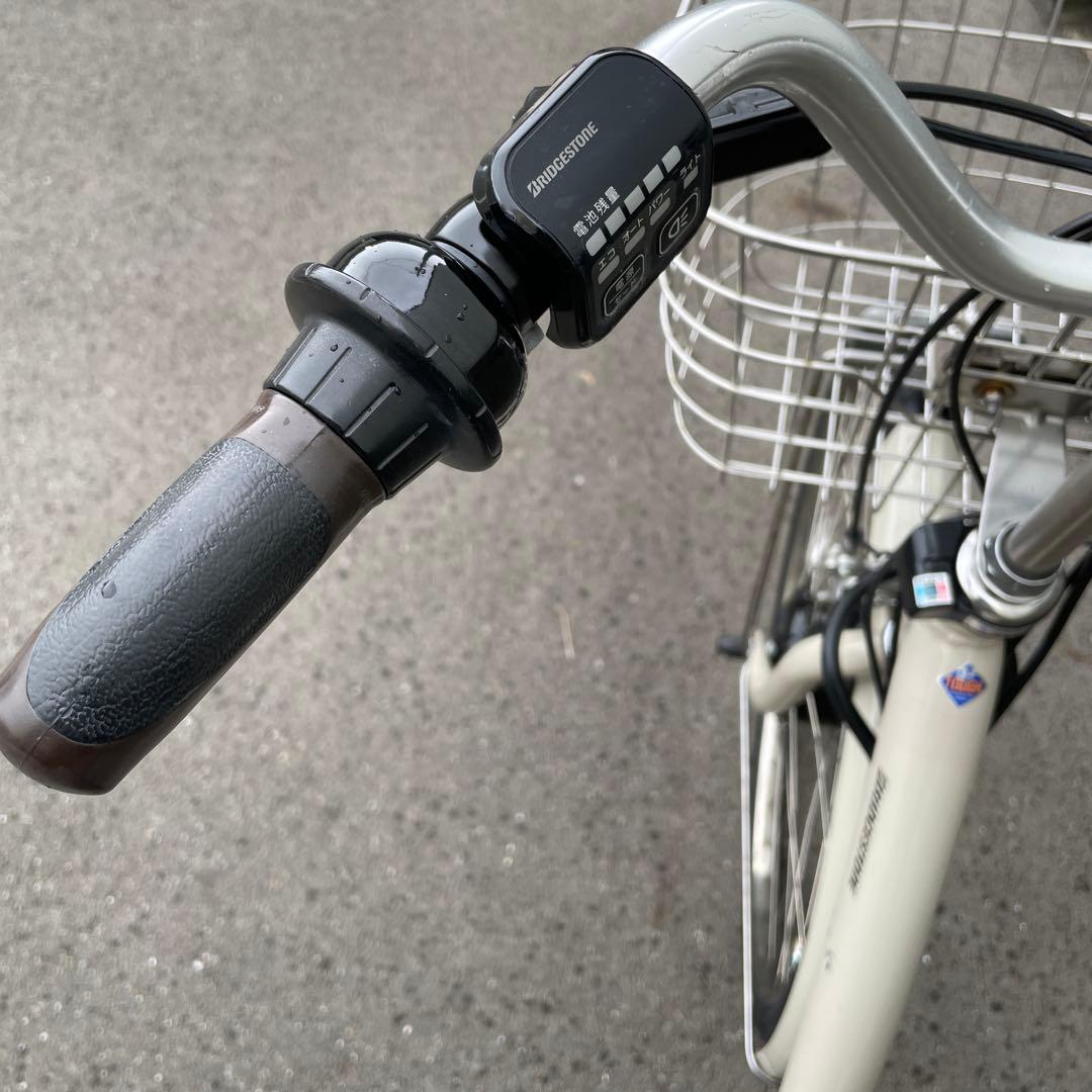 ブリヂストン アルベルト新型電動アシスト自転車26インチ