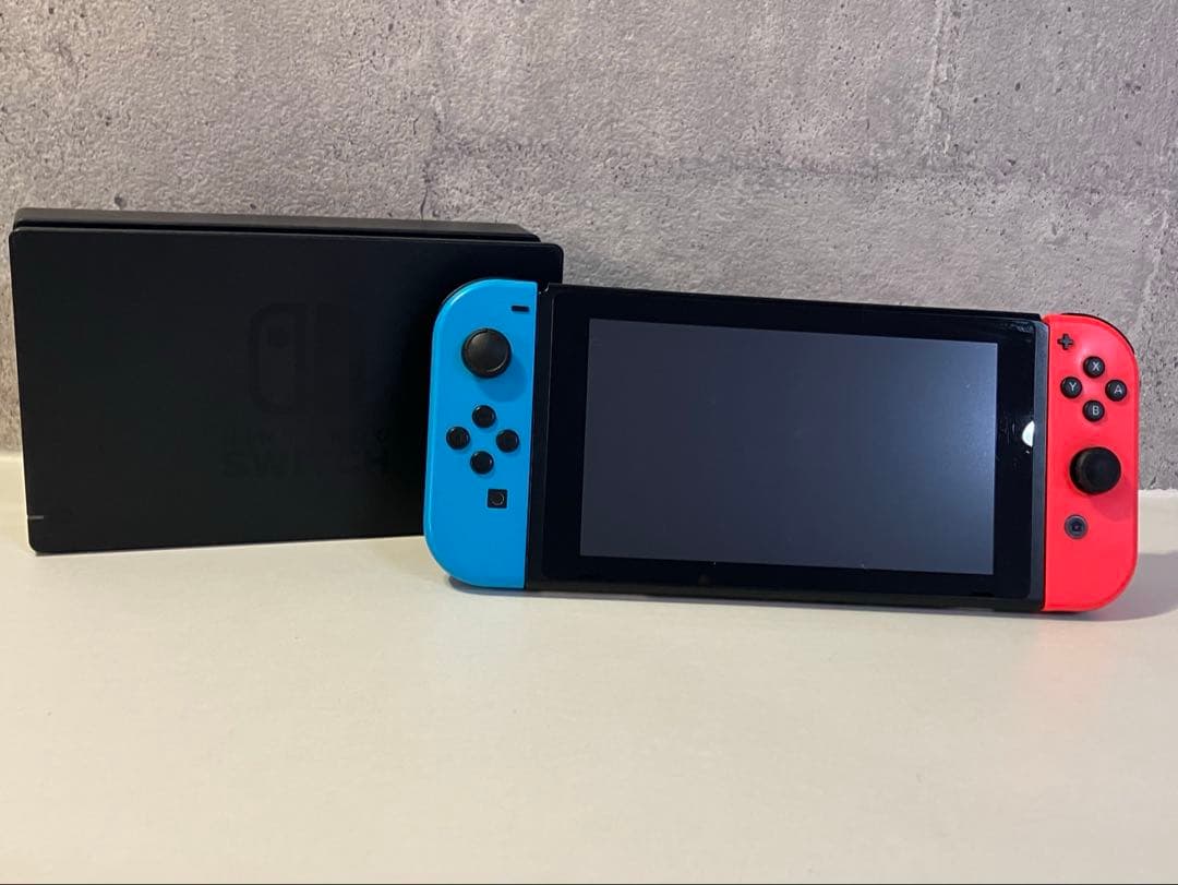【最終値下げ】任天堂スイッチ 本体 ジャンク品 青 赤