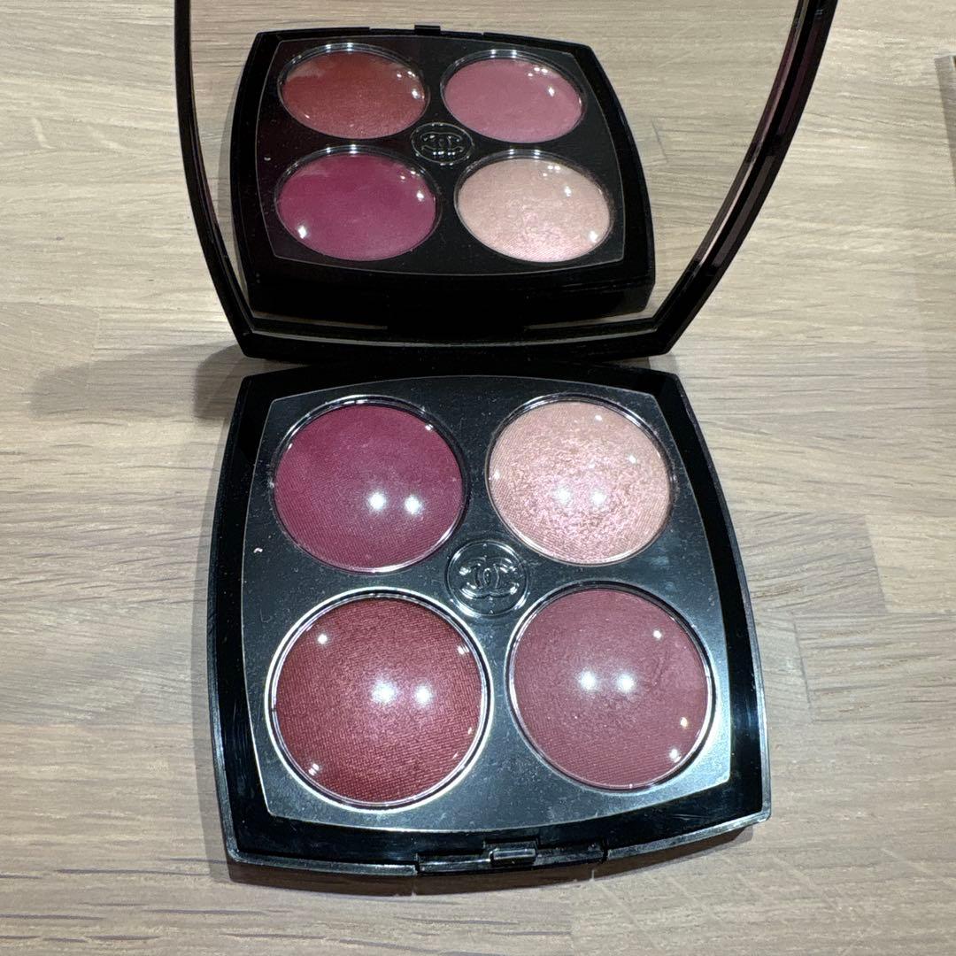 CHANEL ルージュヌワール コンフィダンス アイシャドウ チークカラー