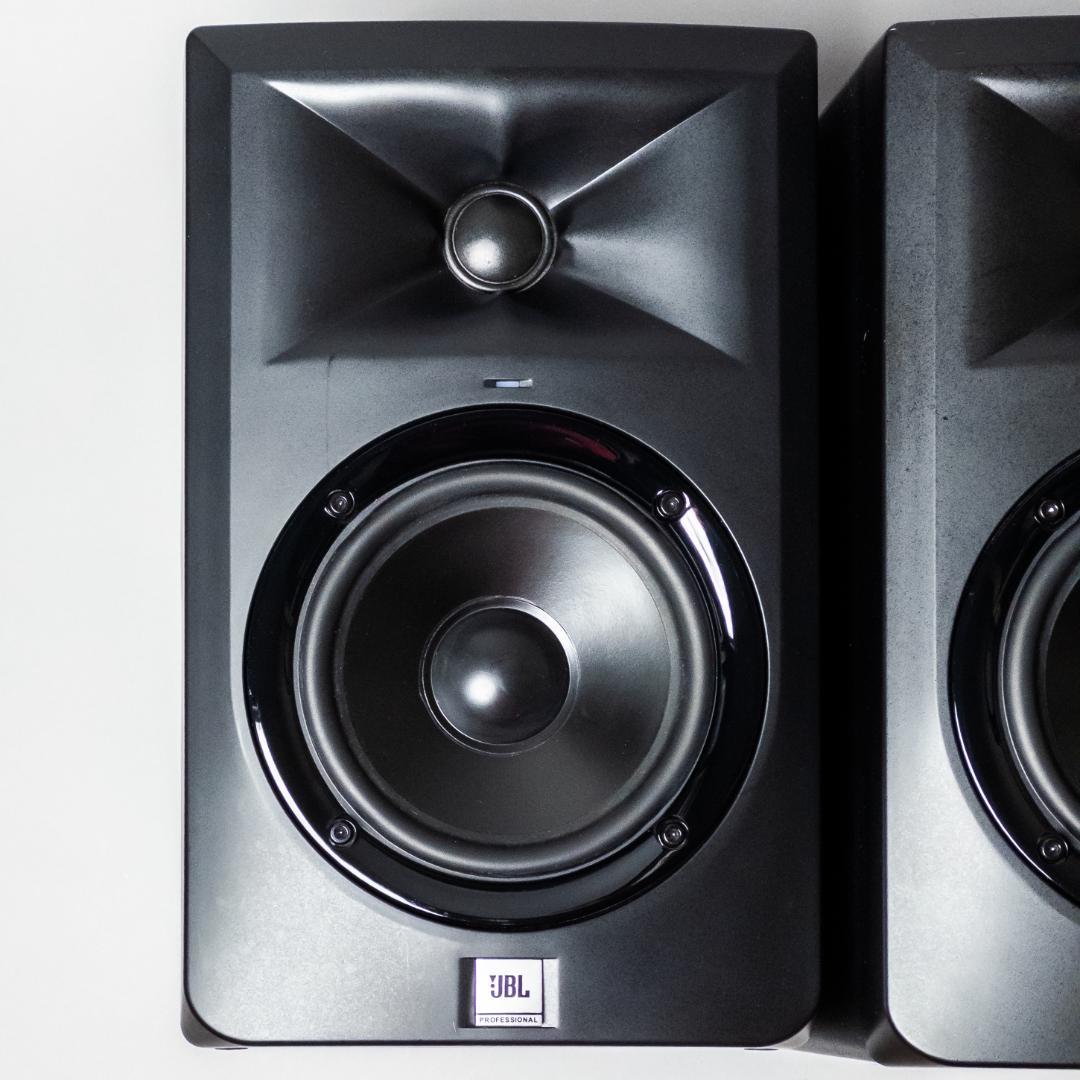 JBL LSR305 ペア パワードモニタースピーカー