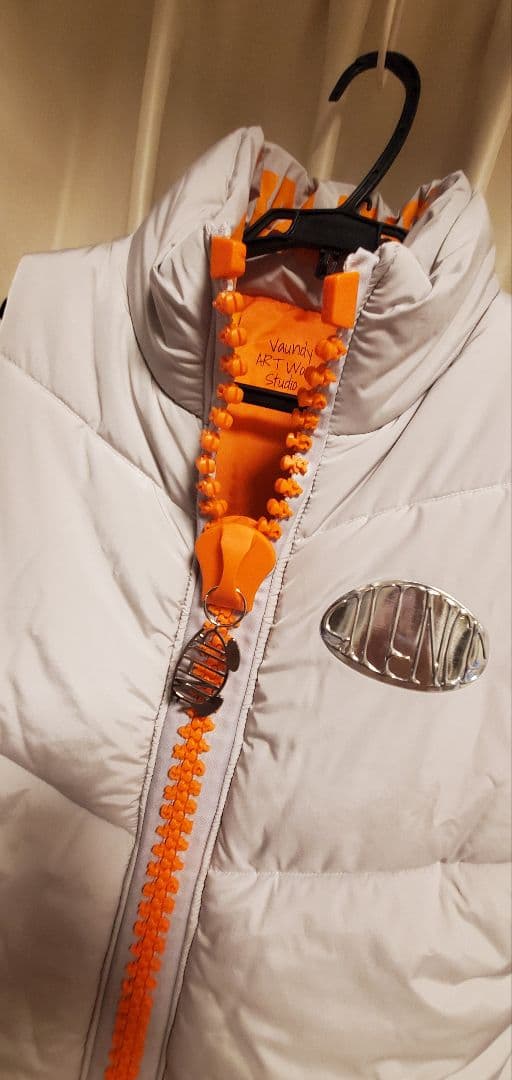 VAUNDY Logo Down Vest ドームツアー\"SILENCE\"