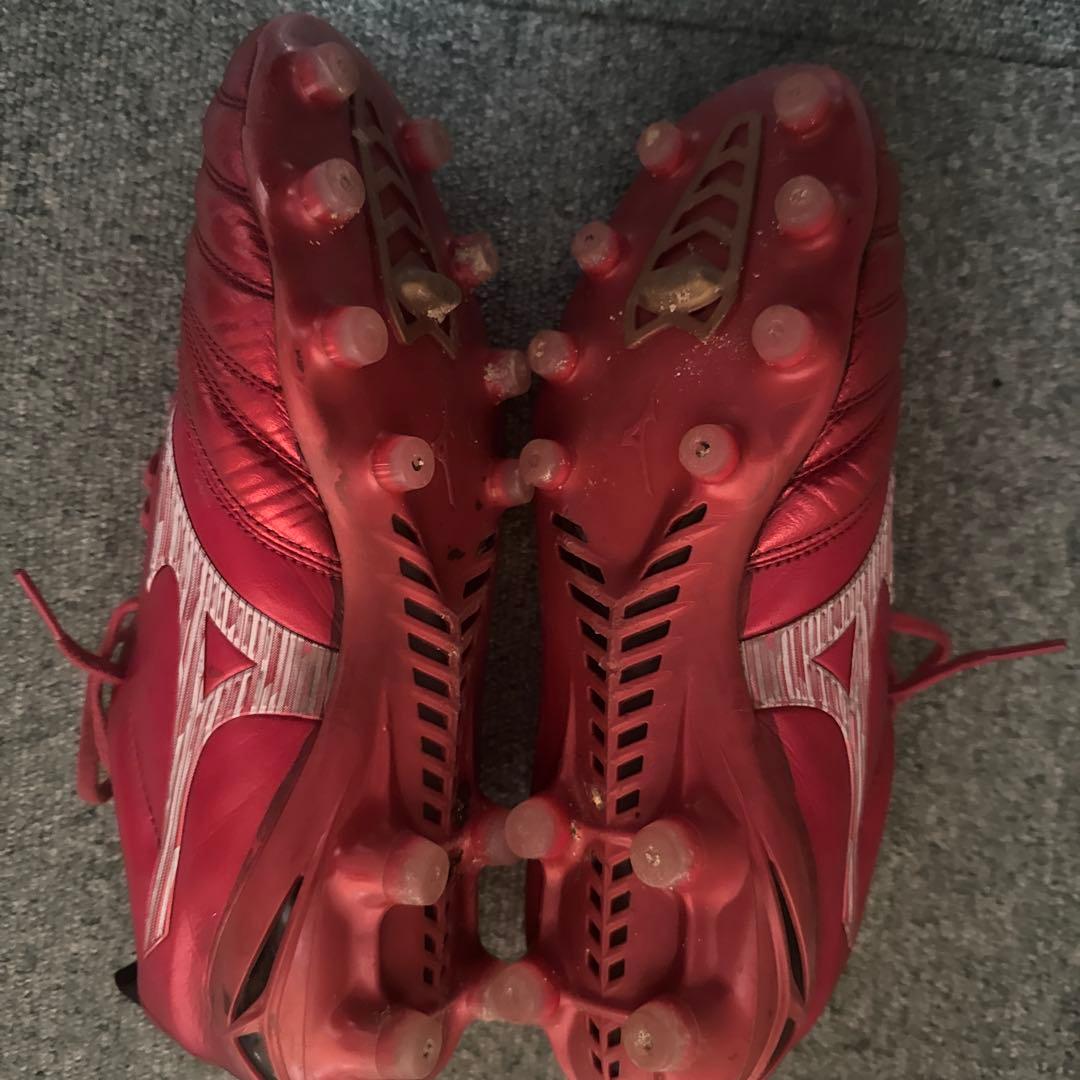 Mizuno Morelia レッドスパイクシューズ