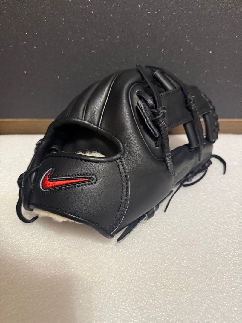 ★屋外未使用★ NIKE ナイキ 一般軟式 内野手用 小指2本対応 革質◎