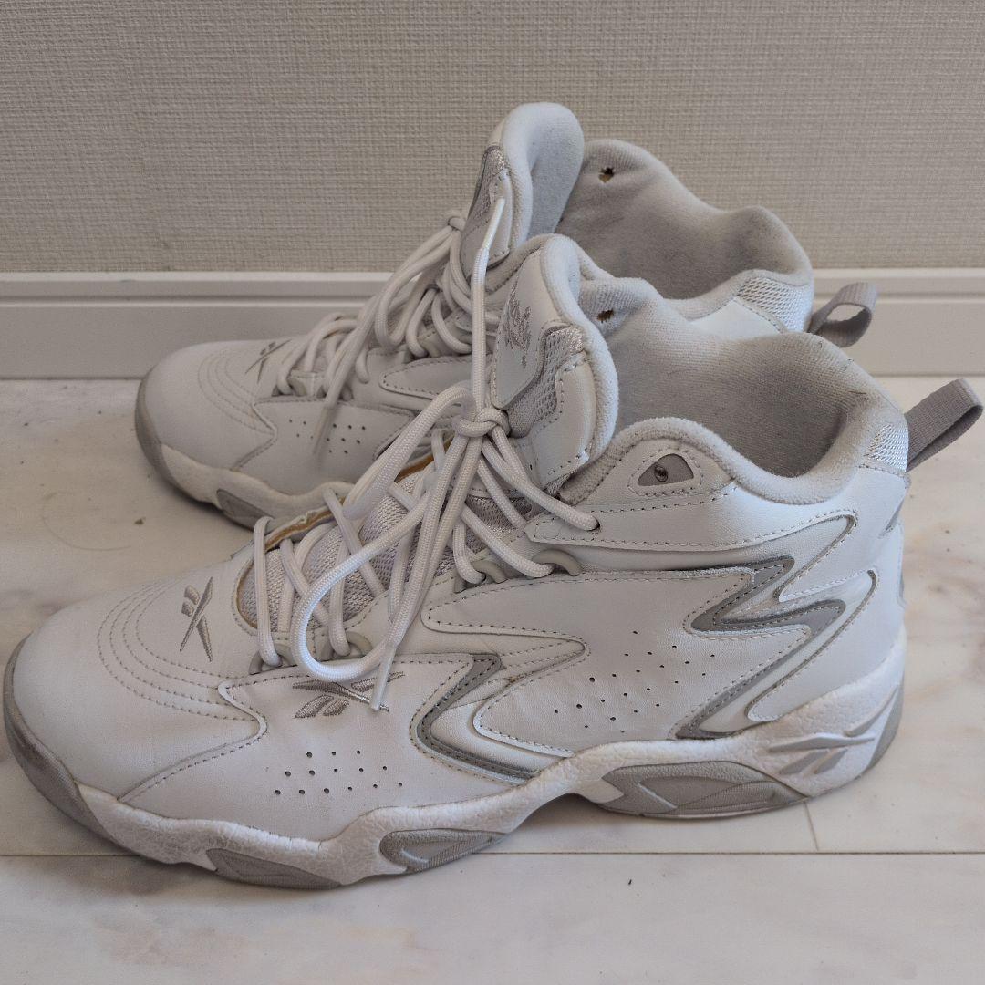 リーボック メビウス REEBOK MOBIUS