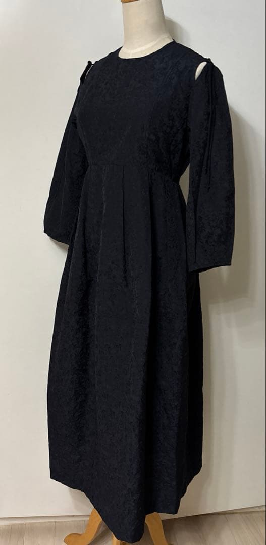新品タグ付きLE CIEL BLEU7分袖ワンピース