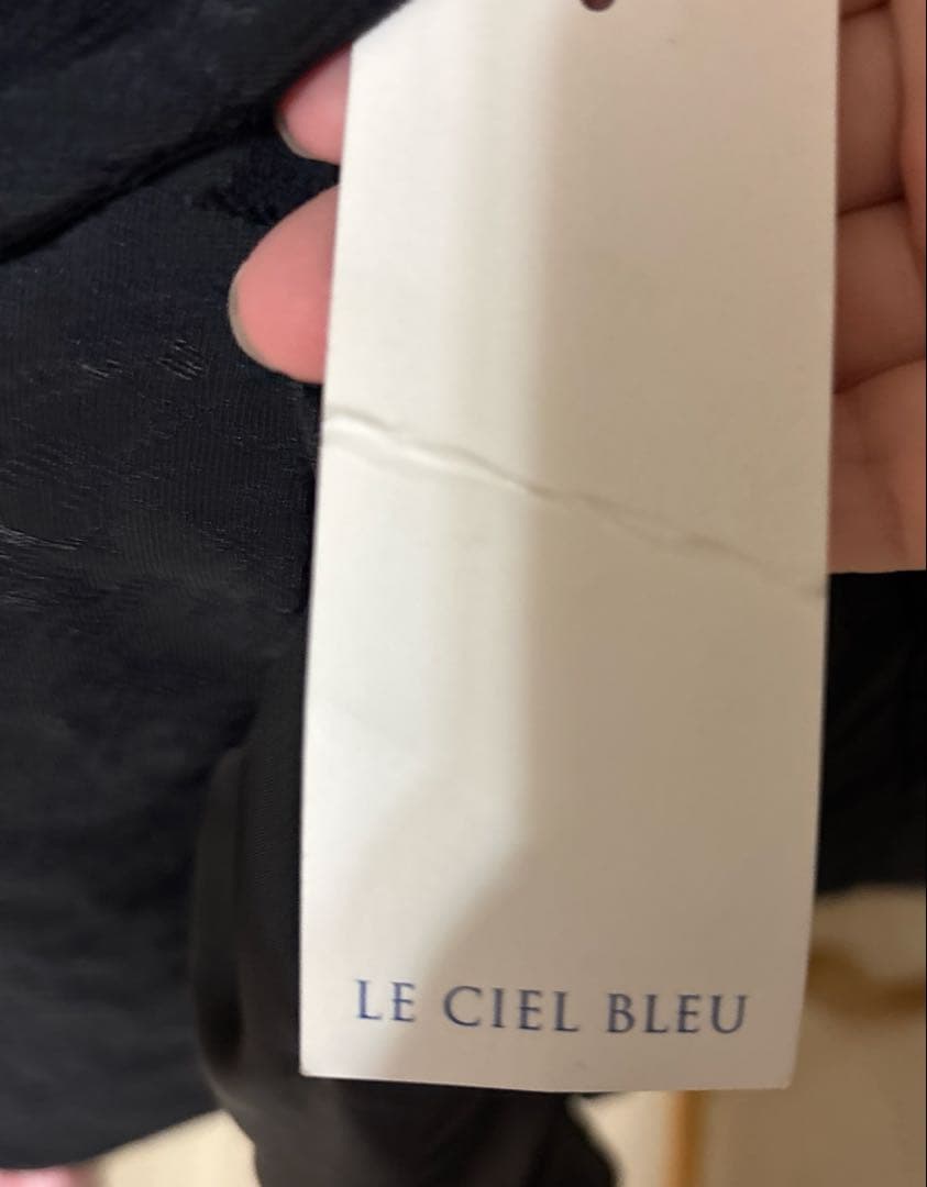 新品タグ付きLE CIEL BLEU7分袖ワンピース