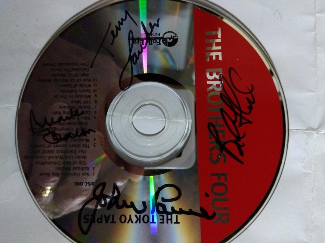 CD ２枚組 ザブラザースホォア　本物の４人のサイン付き　ケースに難有り