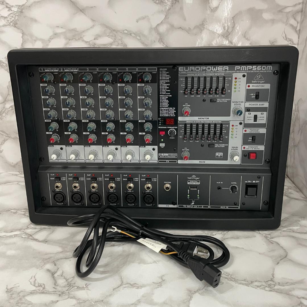 Behringer パワードミキサー PMP560M