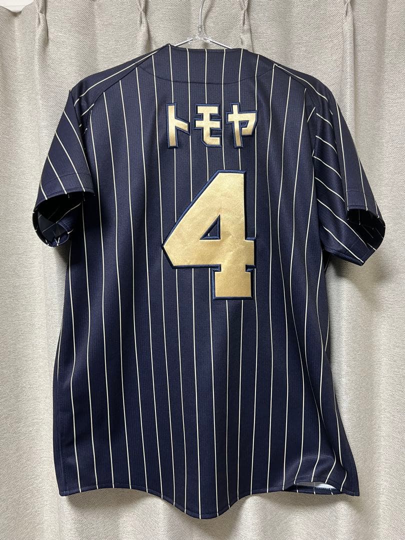 オリックス・バファローズ　2025ニックネームユニフォーム　トモヤ　森友哉　4