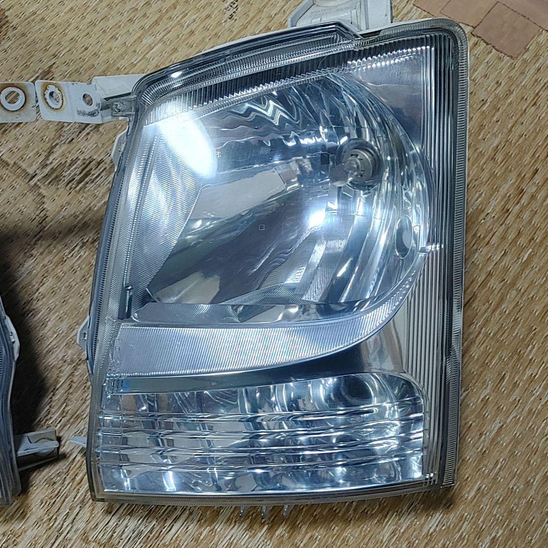 2007年スズキワゴンR　MH21S ヘッドライト左右　税込、送料込み
