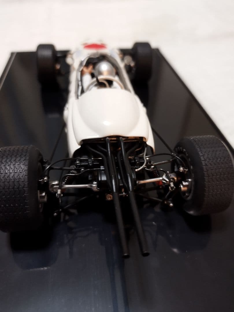 HONDARA272F1　Mexico GP1965 1/18ミニカー雑誌付き