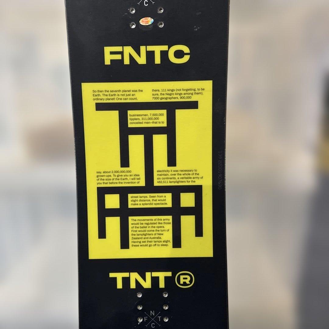 スノーボード FNTC TNT 22/23 model 139cm