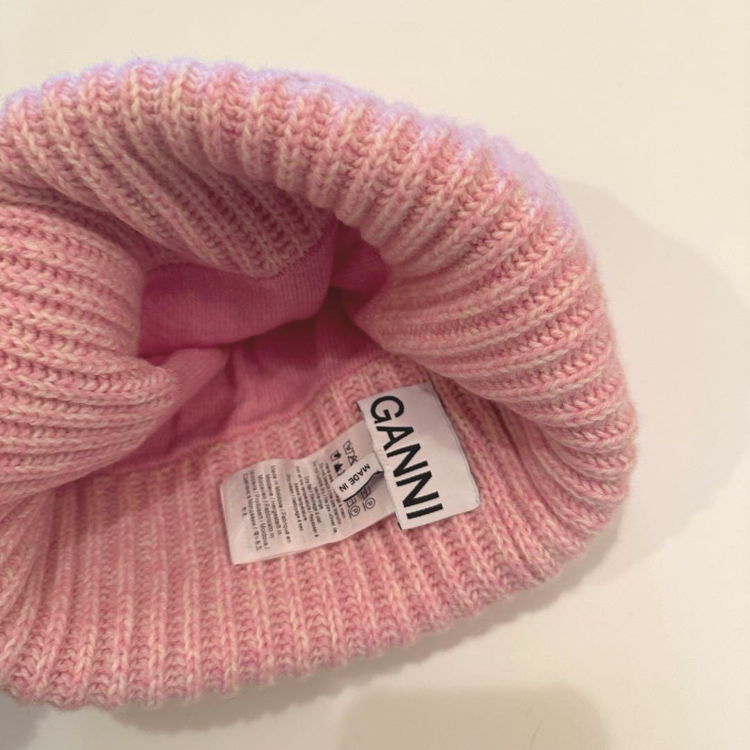 GANNI ニット帽　ピンク