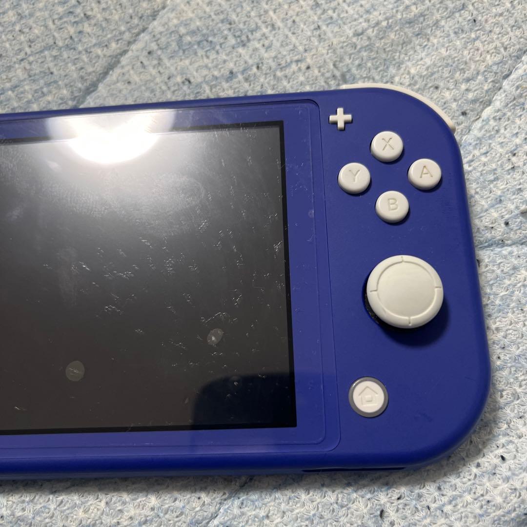 任天堂Switchライト 青 本体のみ